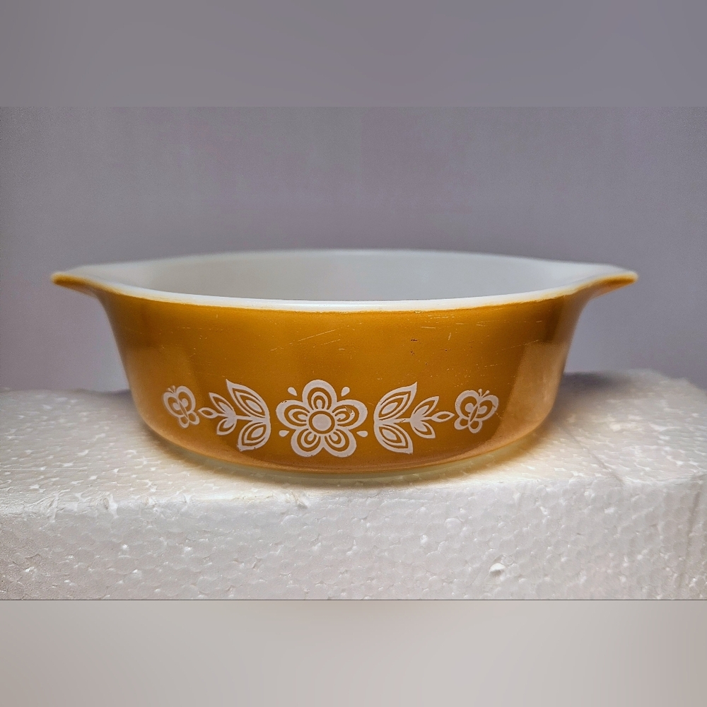 Vintage PYREX 471-B Casserole Dish